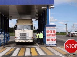 Выезжать на автомобиле за границу можно будет лишь раз в восемь дней